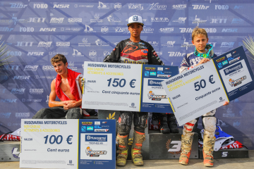 Podium_HVA_85_1115